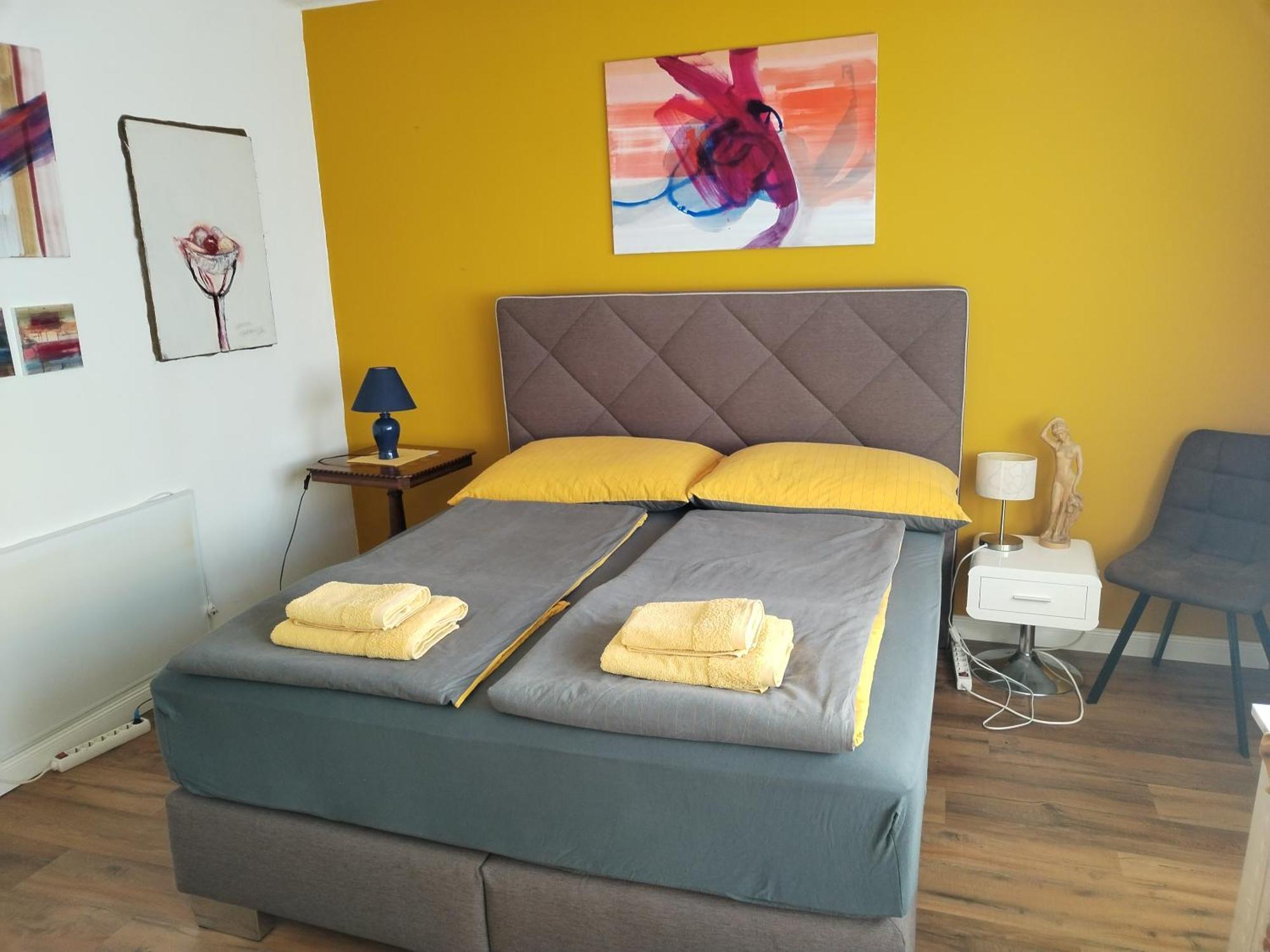 Waldeslust Warmbad Mit Balkon Und Privatem Parkplatz Apartment วิลลาค ภายนอก รูปภาพ